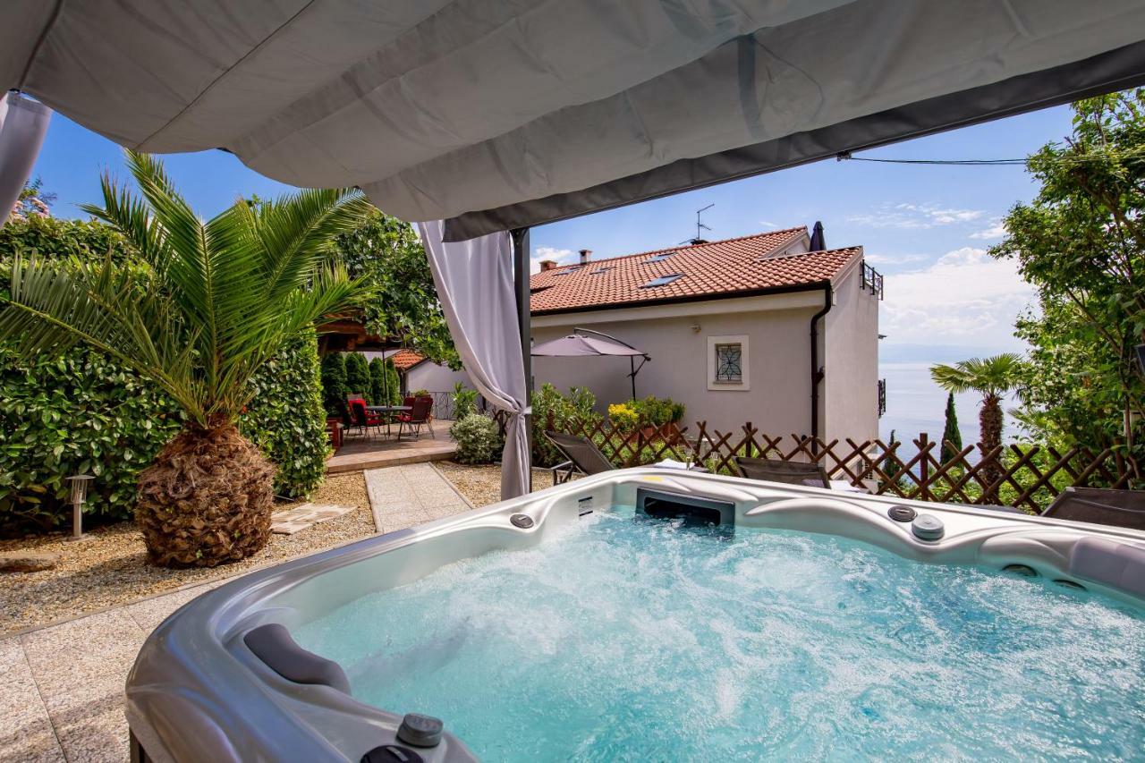 Luxury Penthouse Prestige Near The Sea Lejlighed Opatija Eksteriør billede